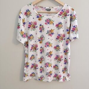 Vintage Simply Basic Women’s White Large Floral Short Sleeve T Shirt Girl Core